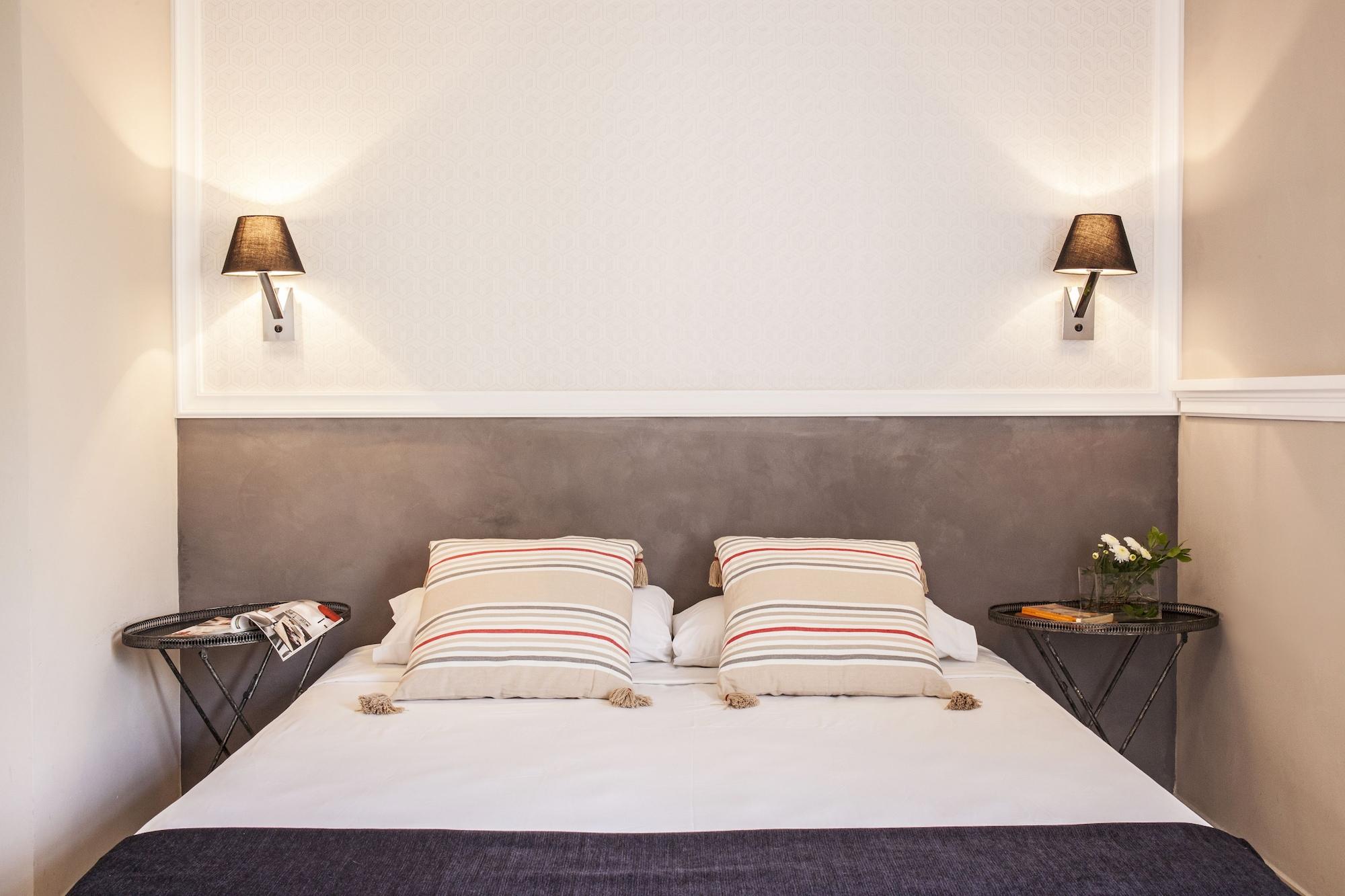 Ainb B&B Eixample-Muntaner Barcelona Eksteriør bilde
