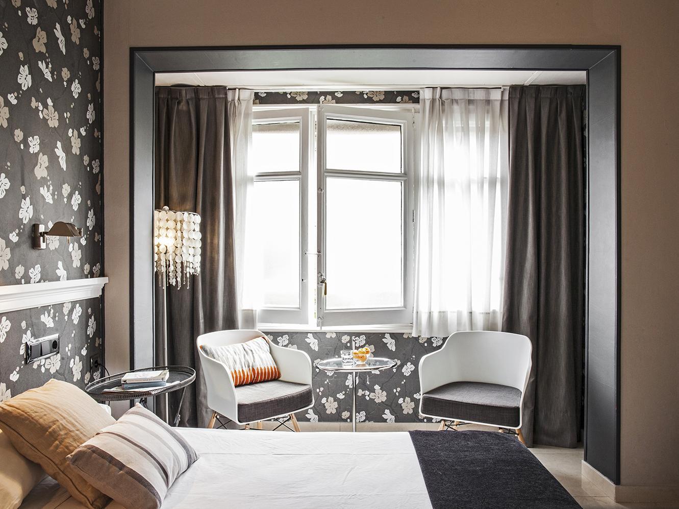 Ainb B&B Eixample-Muntaner Barcelona Eksteriør bilde