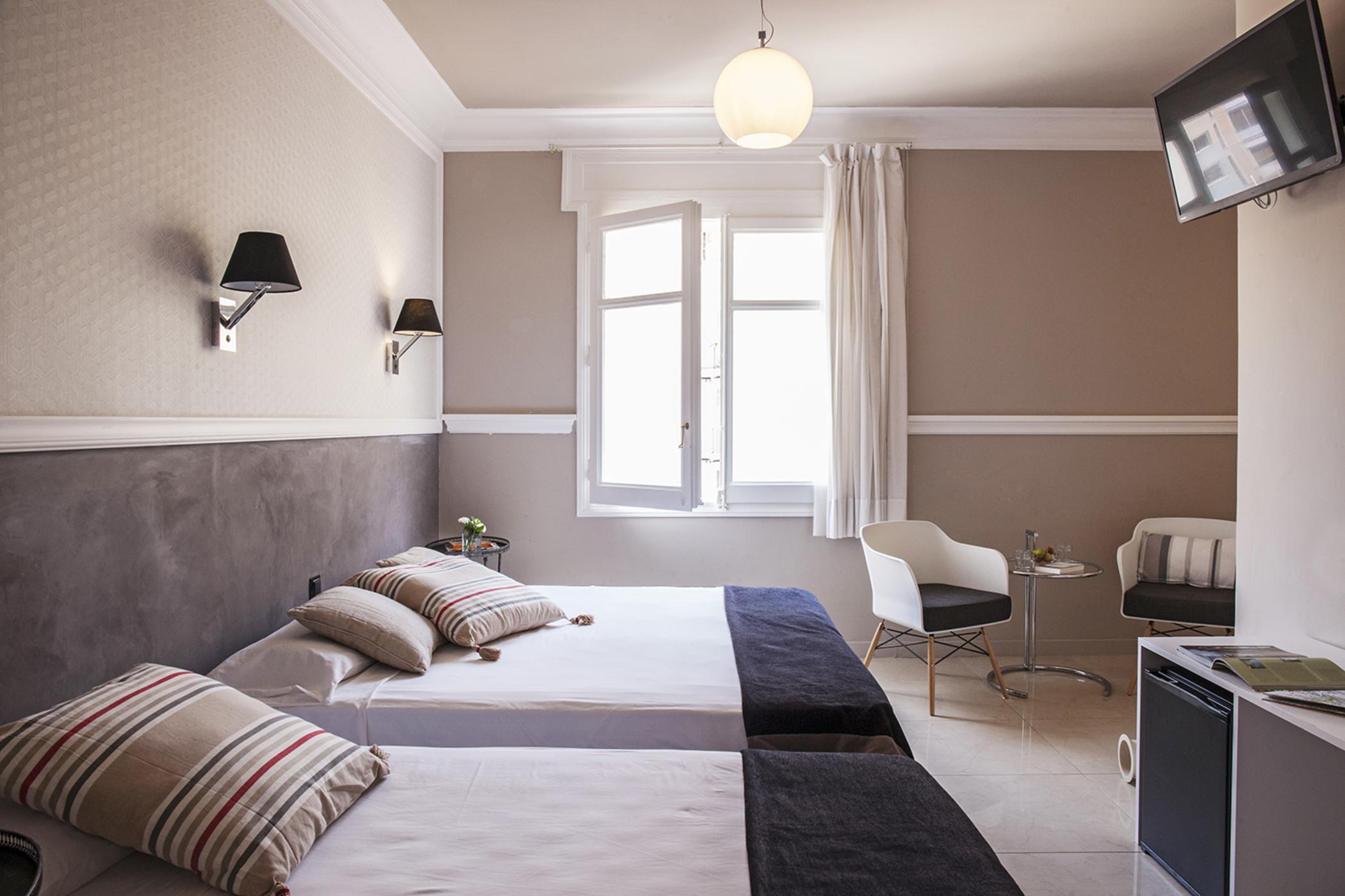 Ainb B&B Eixample-Muntaner Barcelona Eksteriør bilde