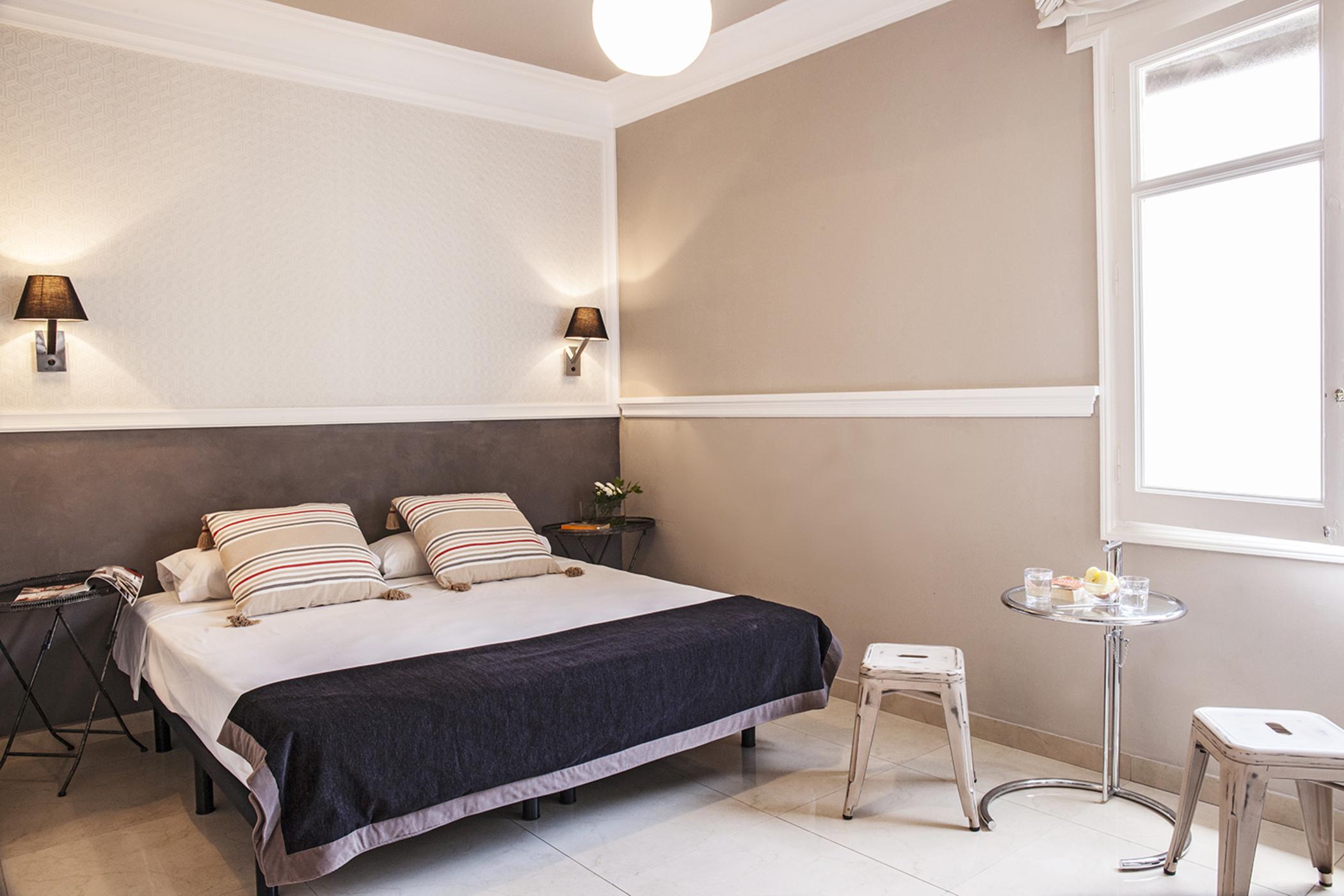 Ainb B&B Eixample-Muntaner Barcelona Eksteriør bilde