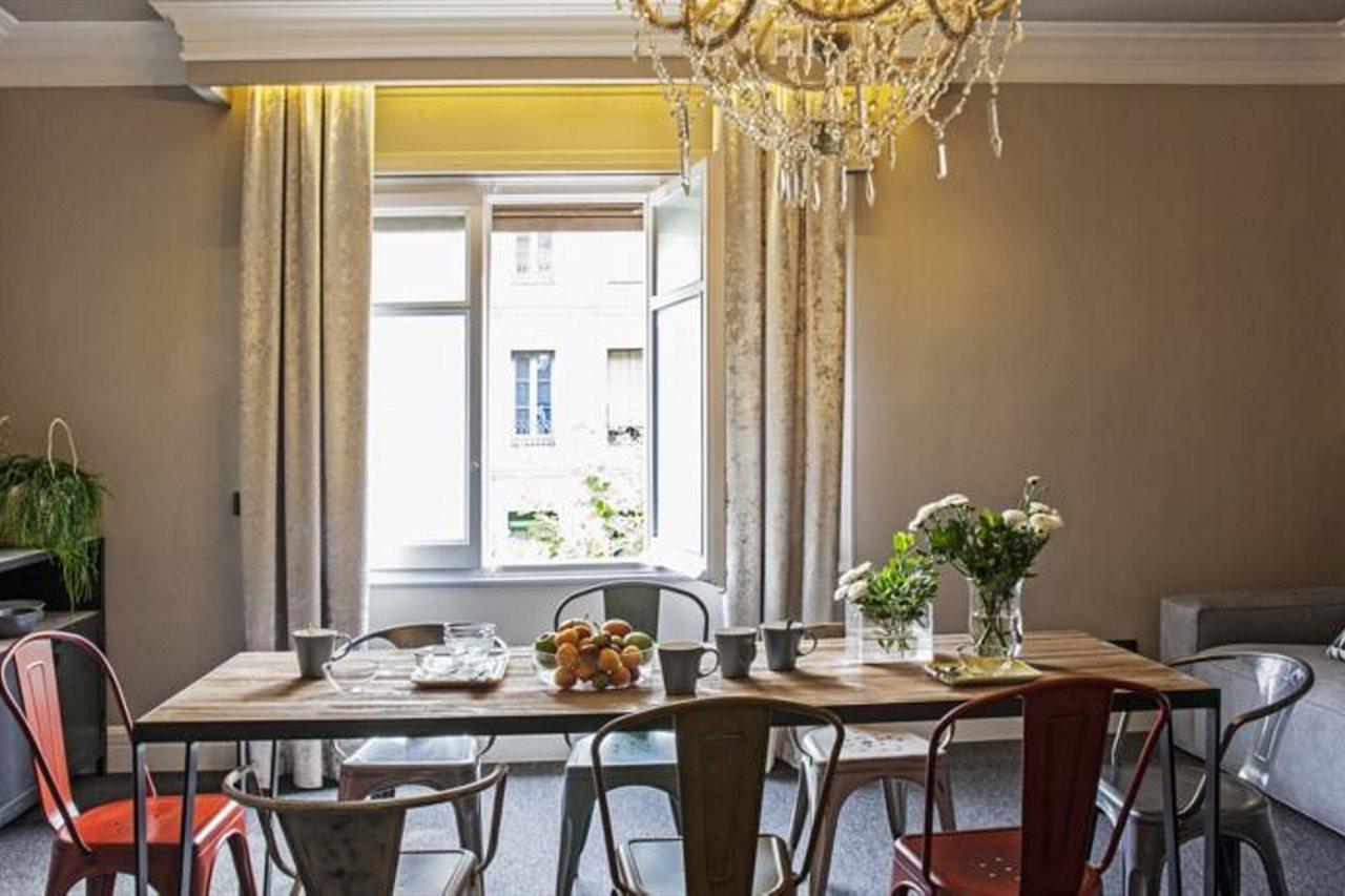 Ainb B&B Eixample-Muntaner Barcelona Eksteriør bilde