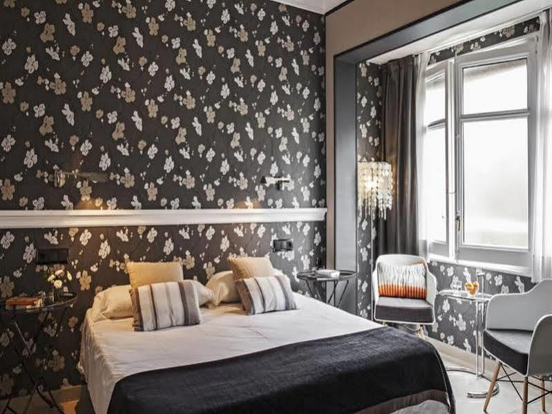 Ainb B&B Eixample-Muntaner Barcelona Eksteriør bilde